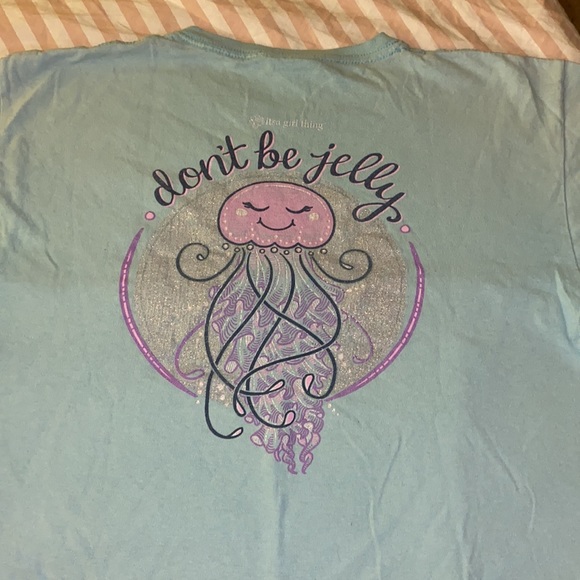 Super Cute Light Blue Tee, Size says XL but fits like M - Picture 3 of 3